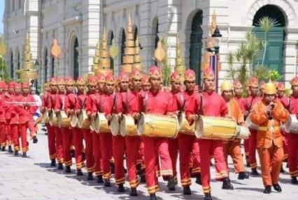 在泰国公民遵守国王加冕典礼期间注意事项